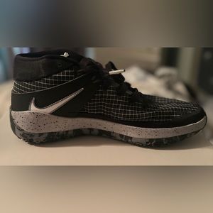 Nike KD 13 Oreo Kevin Durant Basketball Black White Wolf